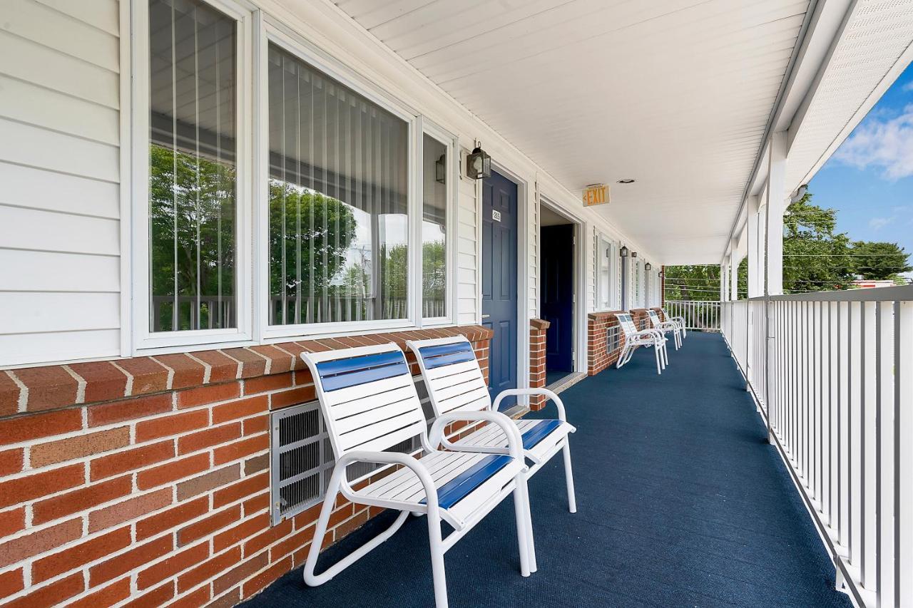 Usa Inn Wells Eksteriør billede